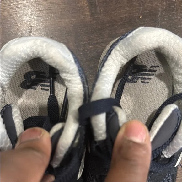 New Balance Kids Sneakers - Navy and Gray - Picture 8 of 8